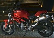 Ducati Monster 696